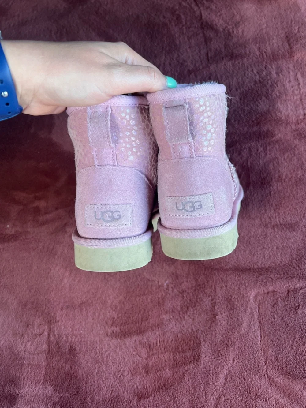 Sparkly pink UGGS - Picture 2 of 3